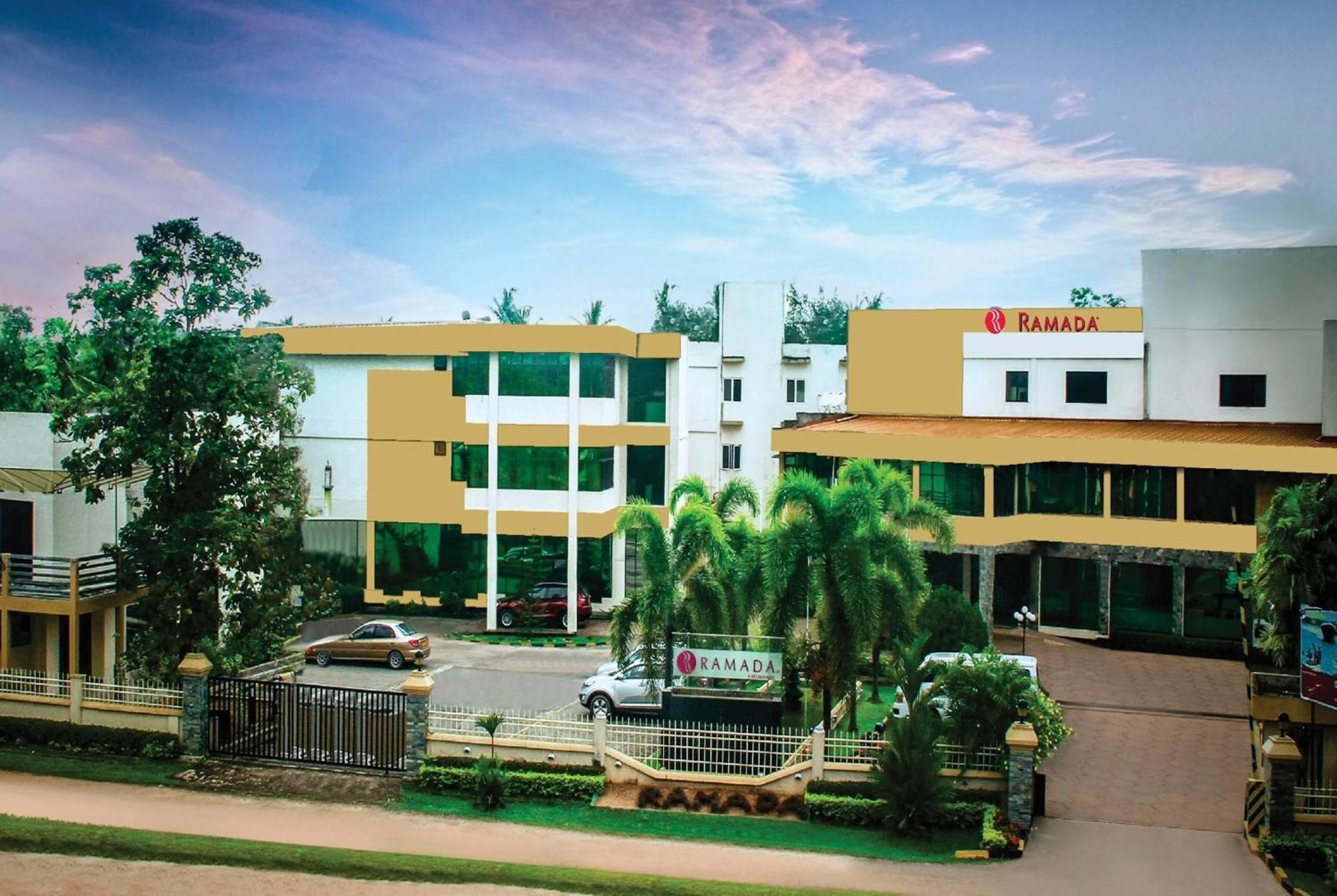 Ramada Katunayake Exterior photo